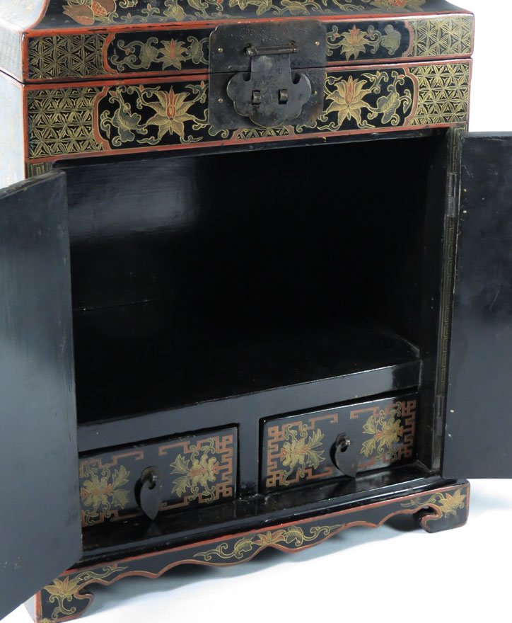 CHINESE LACQUERED TABLE CABINET - 2