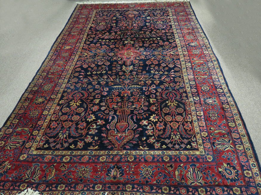 ROOMSIZE SAROUK RUG