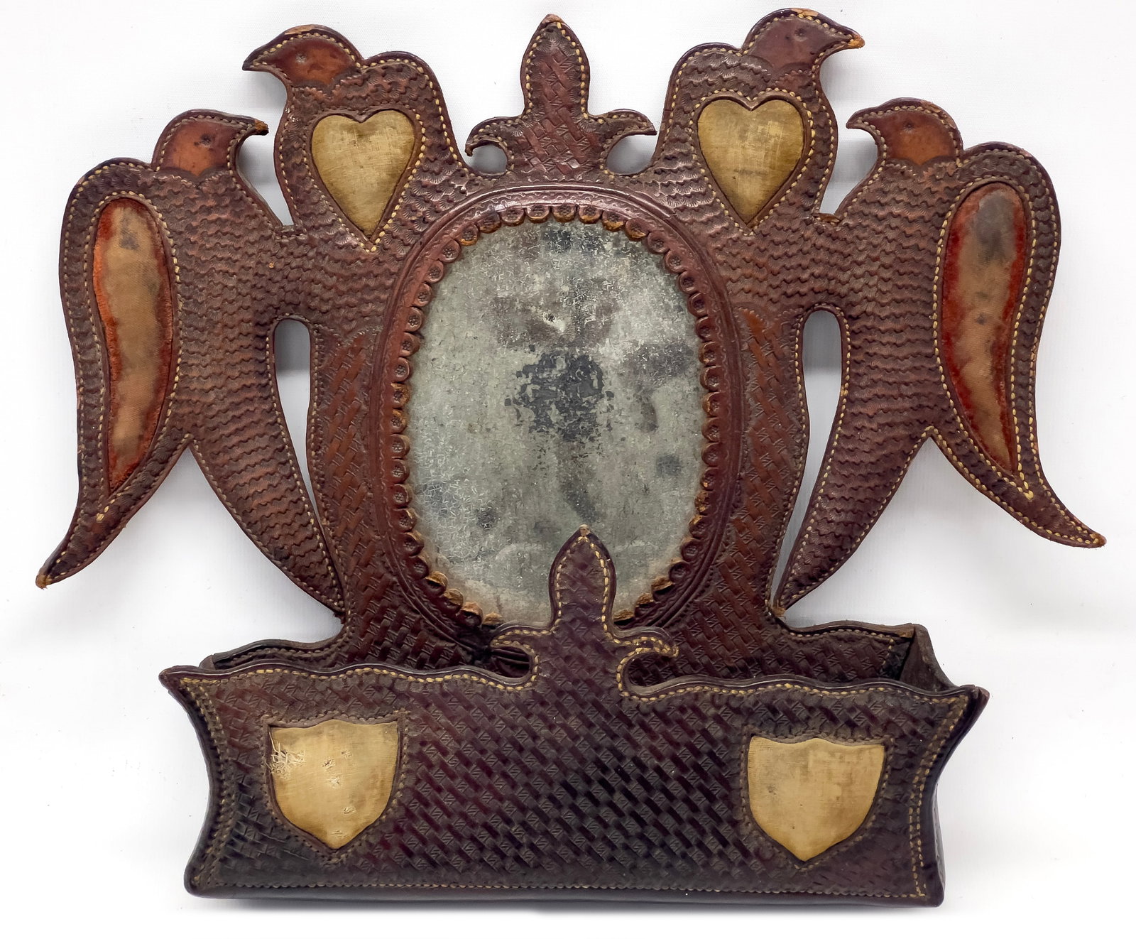 RARE PENNSYLVANIA FOLK ART LEATHER WALL POCKET (1 of 2)