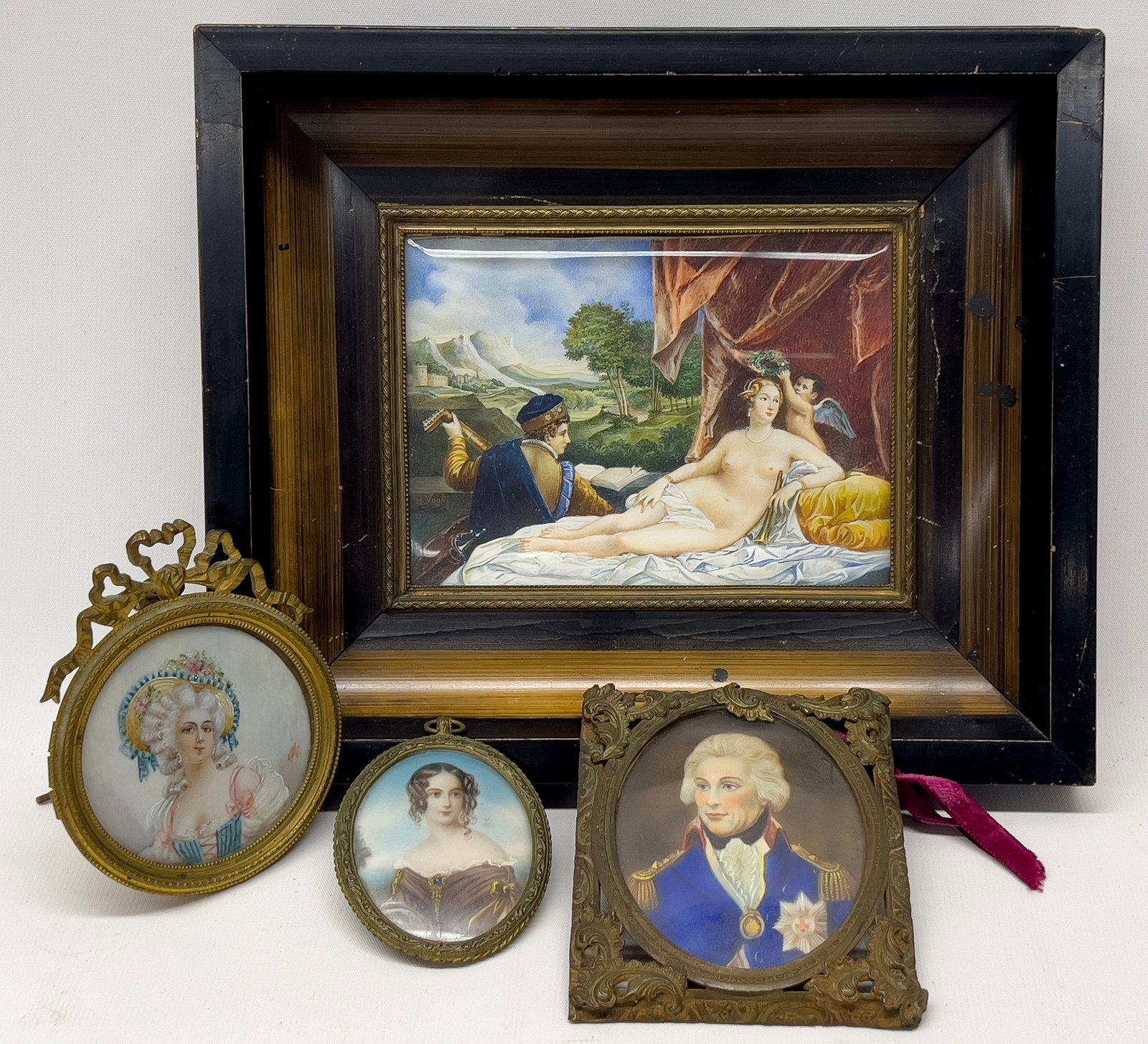 oval portrait of Admiral Lord Nelson, metal frame , 4 by 3.5 in. (incl. frame) oval portrait of a (1 of 1)