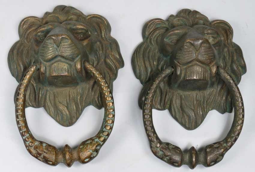 PAIR OF BRONZE LION DOOR KNOCKERS: Renaissance-style, 8" total h; by 5"