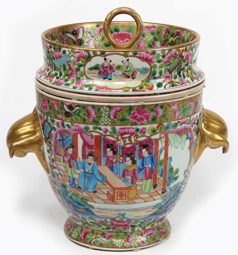 CHINESE EXPORT ROSE MANDARIN FRUIT COOLER: c. 1830, round footed-form, 3-parts consisting of lid, dish and base, large gilded handles, 11”h; 8”diam.
