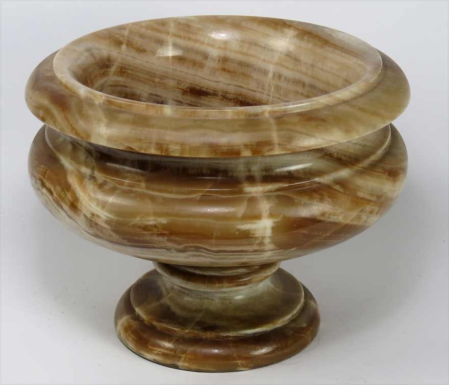 LARGE STRIATED BROWN ONYX URN: 11.5”h; 14”diam Ex. Kurt Reynolds collection, Boston