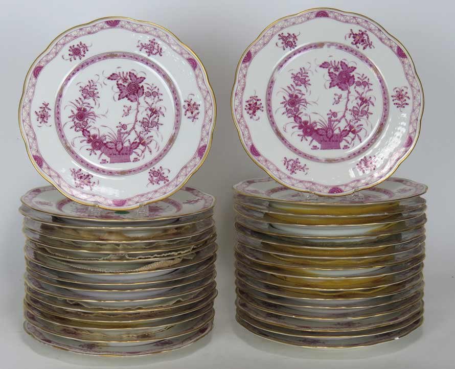 (on 31) SET OF ROUARD/HAVILAND DINNER PLATES: c. 1950, (25) with gray art deco George Rouard, 34 Rue de l’Opera mark, and THEODORE HAVILAND/FRANCE; (7) with Geo. Rouard...Paris in blue underglaze script, purple decoration, the center with Chine