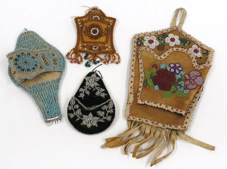 (on 4) NORTHEAST BEADED WALL POCKETS (1 of 1)