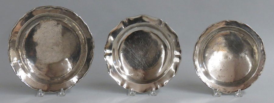 (3) SPANISH COLONIAL DEEP DISHES (1 of 2)