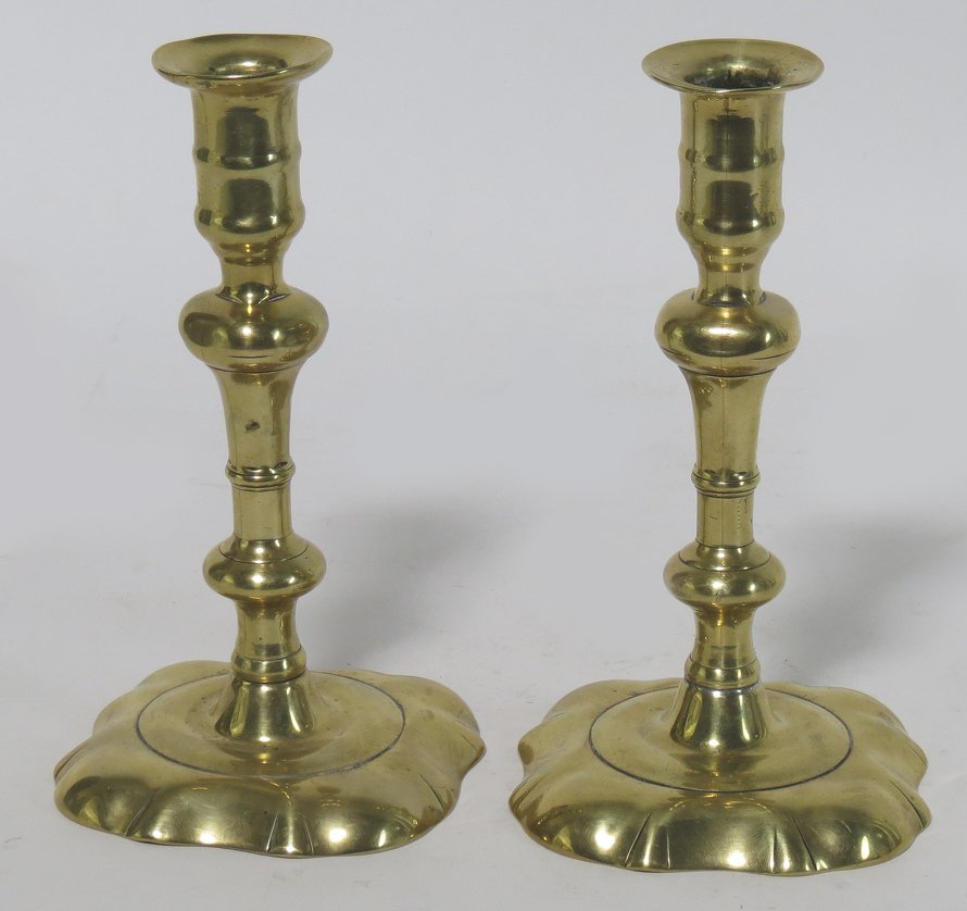 PAIR OF QUEEN ANNE BRASS CANDLESTICKS, WOOD (1 of 2)