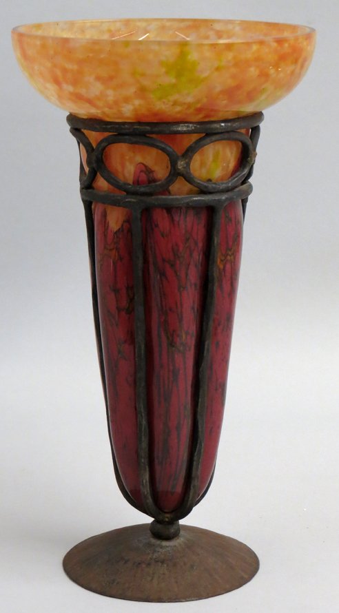 FRENCH SCHNEIDER ART DECO GLASS VASE (1 of 2)
