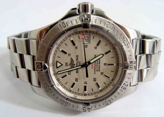 Gents Breitling Stainless Steel Colt Automatic II: Brietling Stainless Steel Colt Automatic II Total Weight of Watch: 155.89 Grams Seven Inch Length Condition Report G-6 Extra Fine, W4500