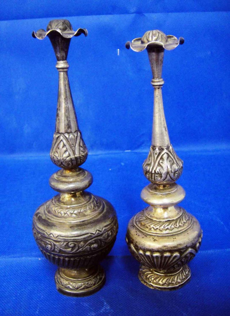 Antique 100+ Year old Persian Pure 297 Grams of Silver: Antique 100+ Year old Persian Pure 297 Grams of Silver Pair Perfume Storage Bottles. Condition report: Antique in Great Condition, W2300