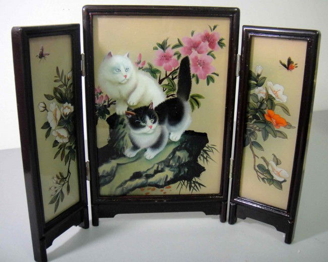 Glass Desk/table Screen White/Black Cats Reverse 1: hand painted glass screens suitable for a desk, the painting has been done on the reverse of the glass, in intricate detail and vivid colors. Then the glass paintings are mounted in the wood screen, t