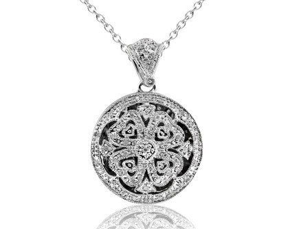 .60 ct Diamond Locket Pendant .925 Sterling Silver: .60 ct Diamond Locket Pendant .925 Sterling Silver w/chain 75bbc Condition report w225