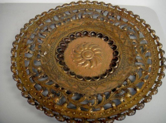 ANTIQUE COPPER SHIELD: ANTIQUE COPPER SHIELD WITH ELEGANT EMBOSSINGS W120