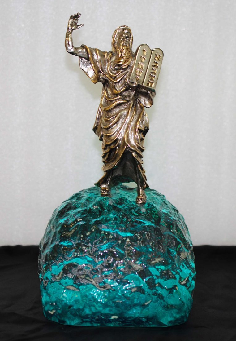 Yaacov Heller "Ten Commandments" Signed/numbered Fi: Yaacov Heller "Receiving the Ten Commandments" Signed and numbered Figure. Approximate Size: 12" x 6" This very special mezuzah of Moses receiving the Ten Commandments is designed and crafted by famou
