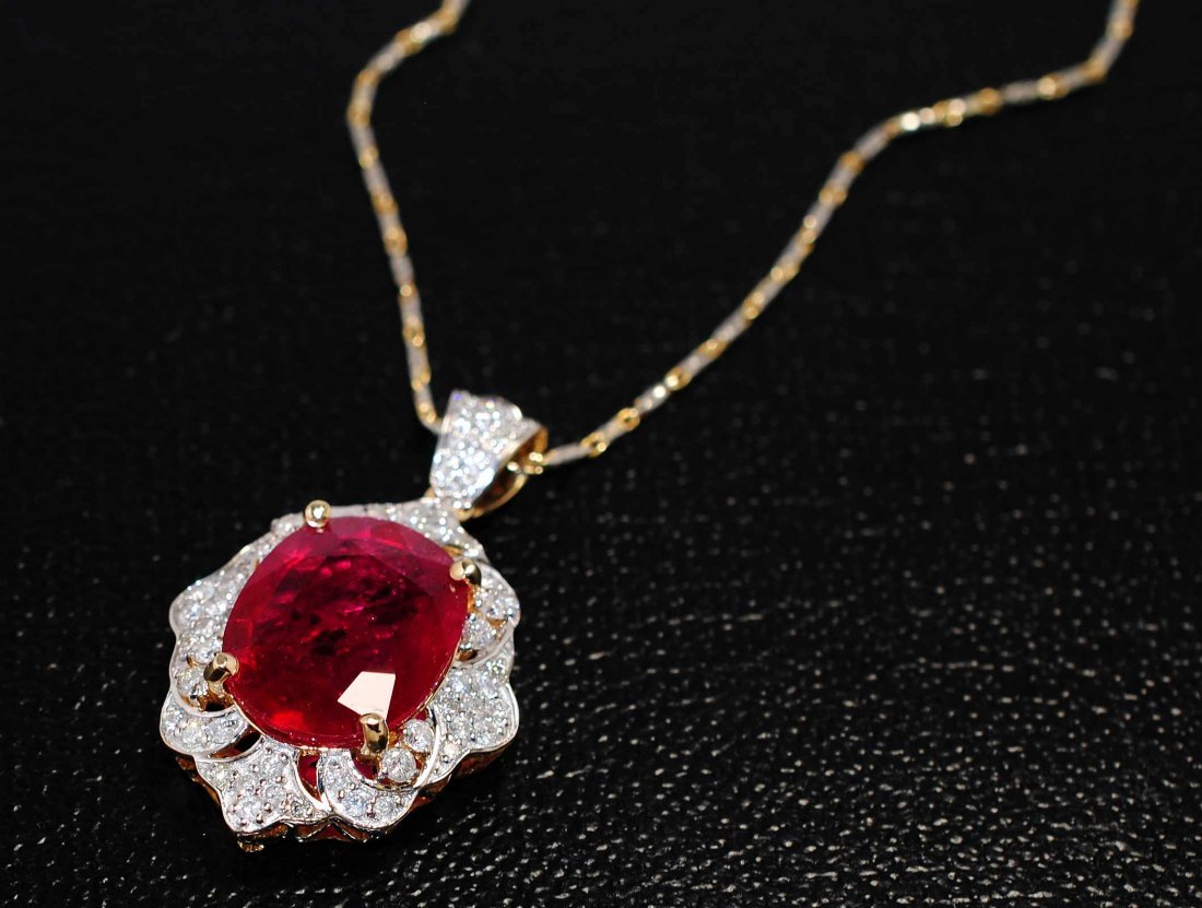 7.34ct Ruby & 0.71ct Diamond 14KT Gold Pendant w/ C: Please review the attached gemologist report for further relevant information