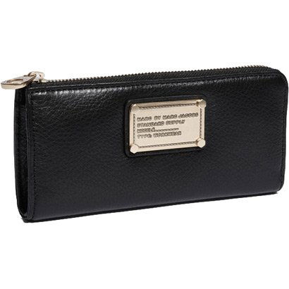 MARC JACOBS FOLD OVER WALLET: Marc by Marc Jacobs new Solid Long Wallet. Marc By Marc Jacobs Classic Q Slim Zip Wallet Hazelnut Keep it simple yet stylish with Marc by Marc Jacobs' Classic Q. Black Logo plate and lining keep the l