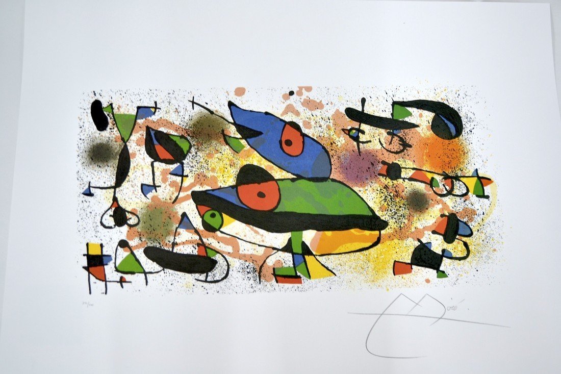 Joan Miro Sculpture II Print OFFSET LITHO.: Joan Miro's "Sculpture II" Art Limited Edition. Comes with a certificate of authenticity. Comes unframed. In mint condition.SIZE 18 X 22 IN.Offset Lithograph