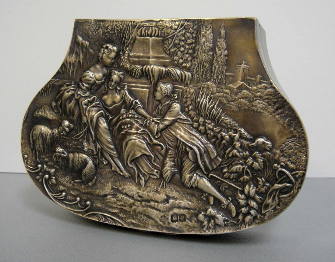 Antique British Victorian Jewelry Box Silver & Bro: Antique British Victorian Jewelry Box Silver & Bronze, Approx Size: 7 x 6 x 2"