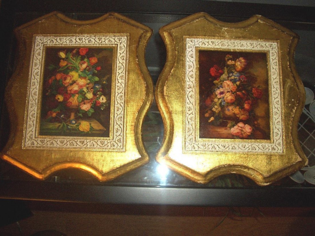 2 Vintage Tole Toleware Italian Wall Art Hand Pain: 2 Vintage Tole Toleware Italian Wall Art Hand Painted Wooden Plaques Hanging. Vintage Pair of Wall Hangings Made in Italy Wood and Handpainted Measures 10 x 8 1/4" minor scratches.