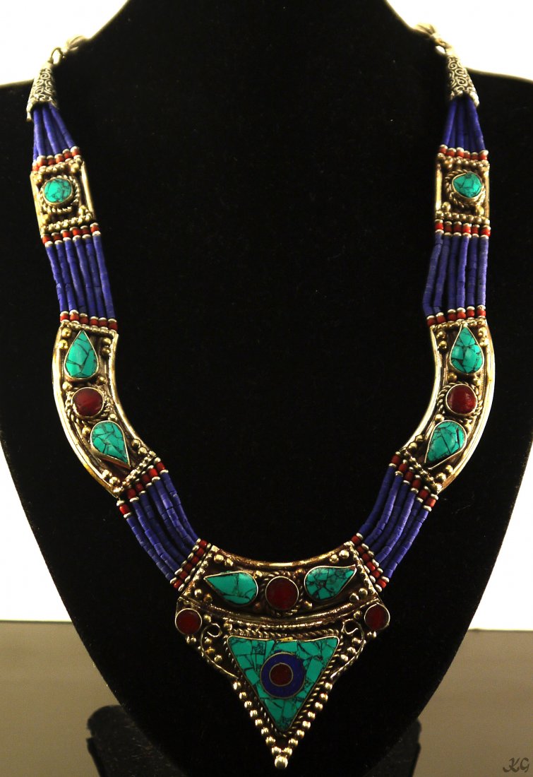 326ct Lapis Lazuli Turquoise and Coral Necklace: 326ct Lapis Lazuli Turquoise and Coral Design Nepal Necklace W101