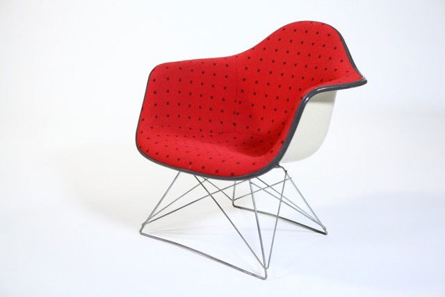 Charles Eames - LAR Chair: Designer: Charles Eames Item: LAR Chair Mfg.: Herman Miler Description: Molded Fiberglass Back w/ interior uph by Girard Unit: 1 Dim. Exactly: (L x W x H"): 24.5" x 25" x 24"h Circa: </