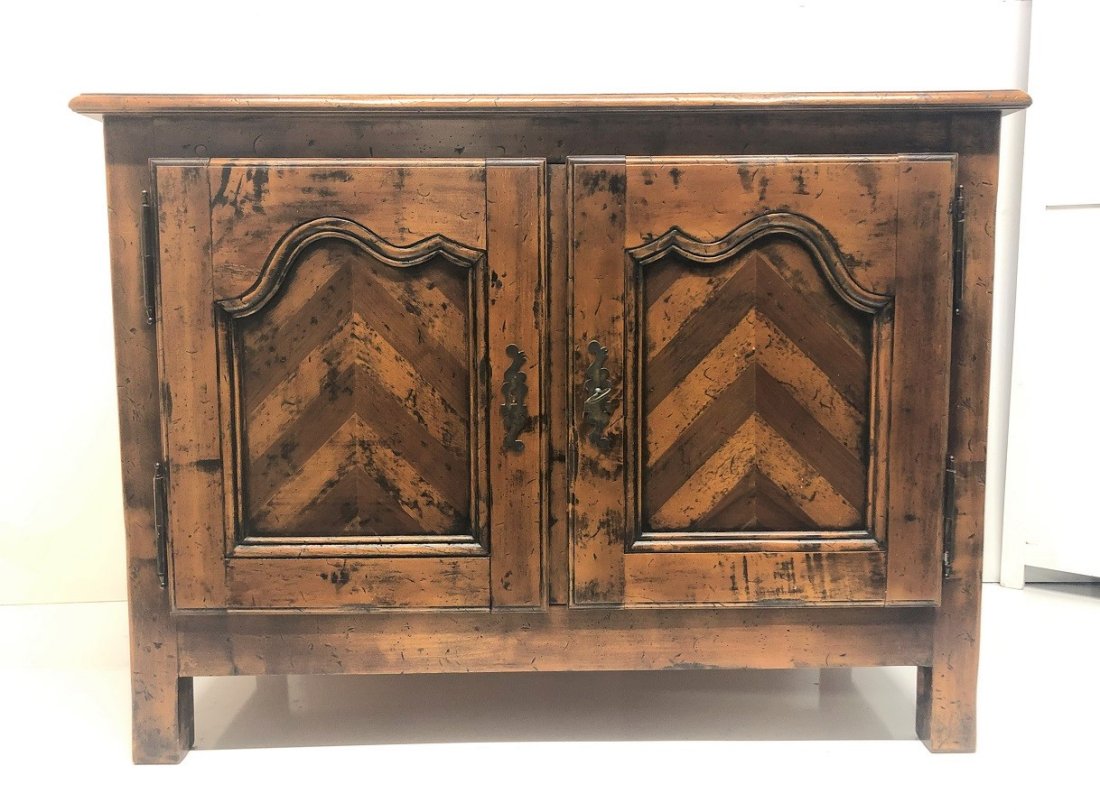 Italian Antique Style Cabinet: Antique style Italian country cabinet. Can be used as a buffet, server or as an entertainment center. Has a nice wood grain, original key and original hardware. Has a single internal pull-out drawer.