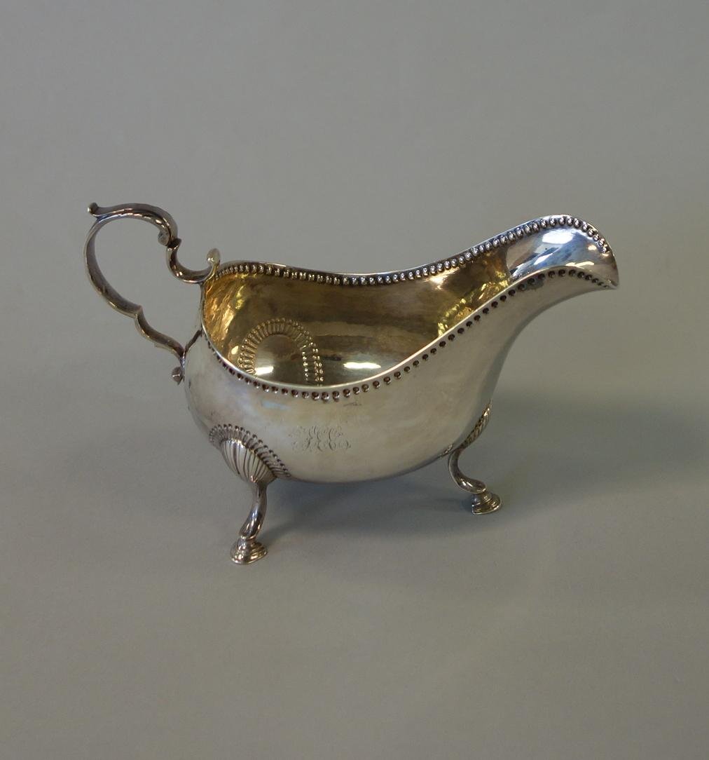 Dublin Irish Sterling Gravy Boat, Matthew West (1 of 5)