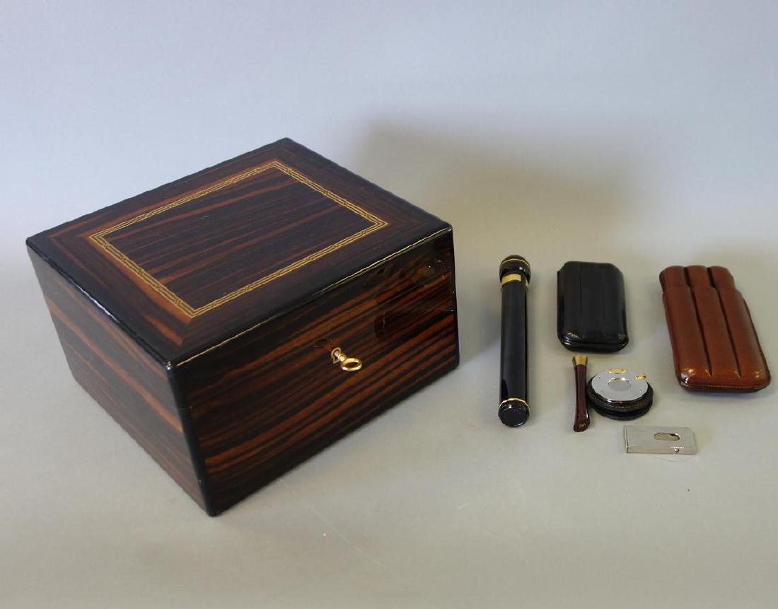 Dunhill Rosewood Cigar Humidor & Accessories (1 of 6)