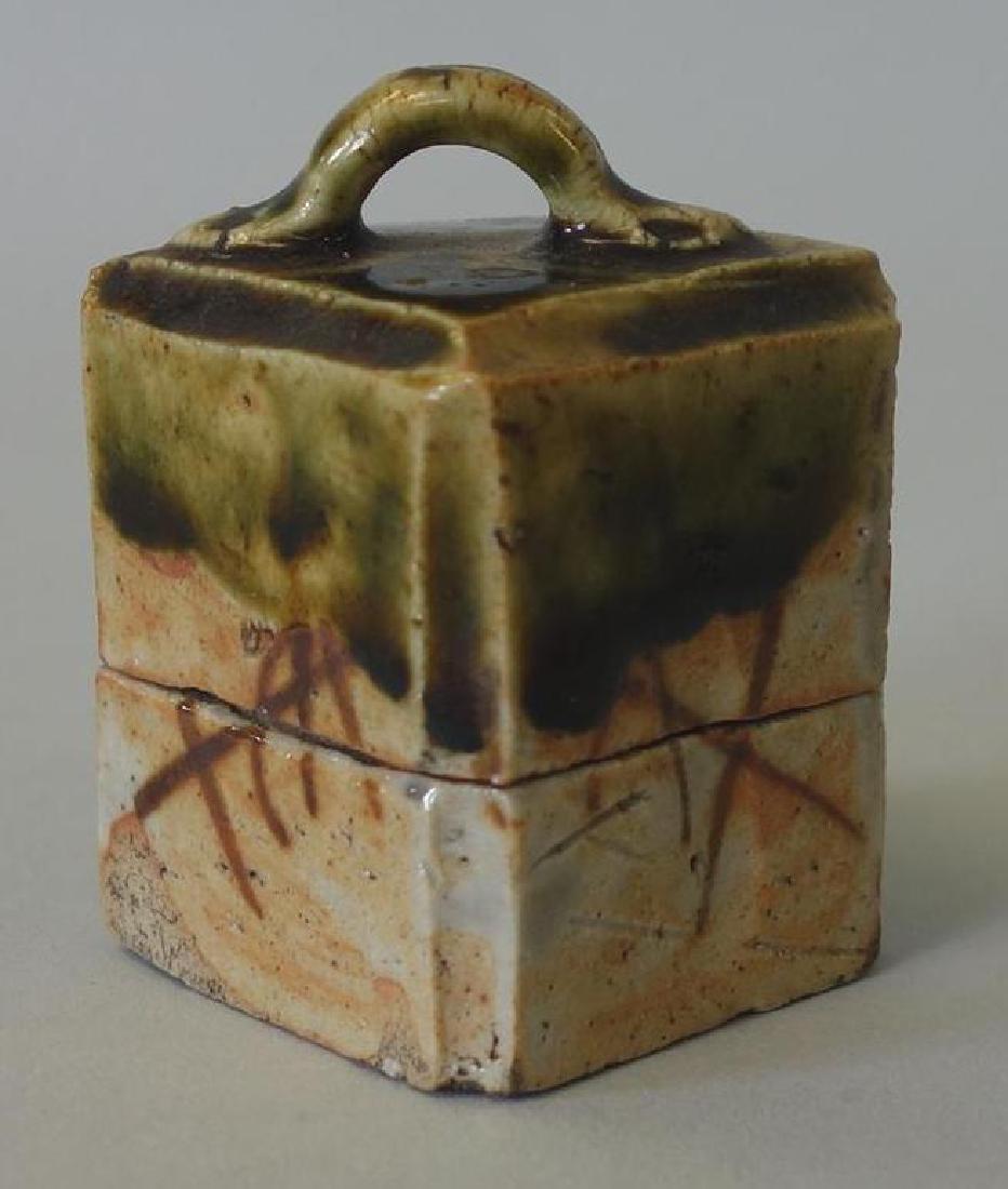 17thc Japanese Oribe Pottery Incense Box / Kogo (1 of 7)