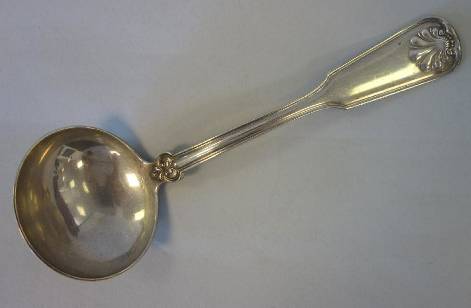 Tiffany & Co Sterling Sauce Ladle, Shell & Thread (1 of 4)