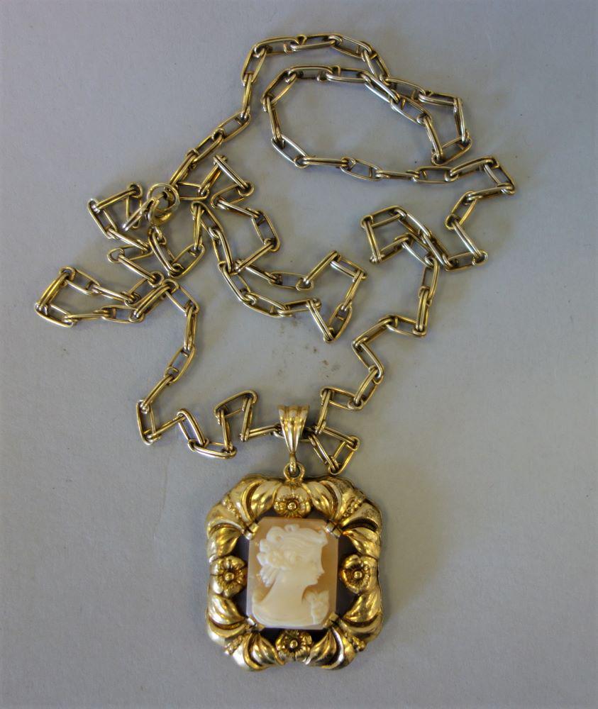 Danish Gilt Silver Cameo Pendant Necklace (1 of 2)