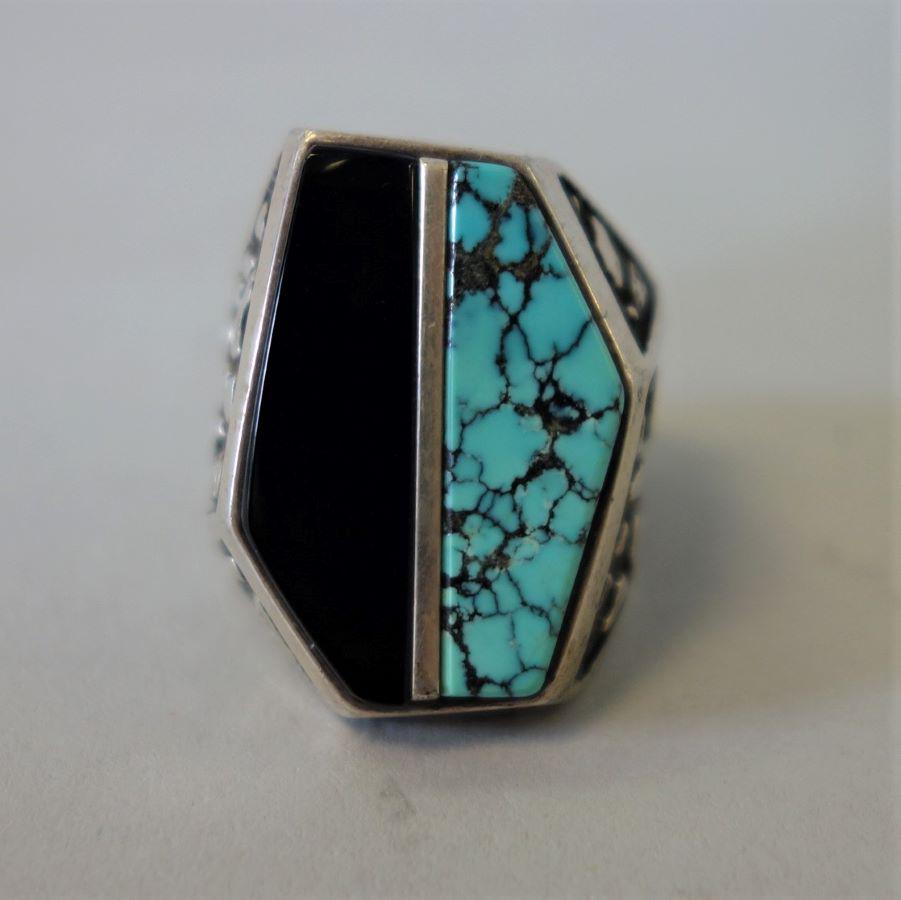 Navajo Sterling Turquoise & Onyx Ring (1 of 4)