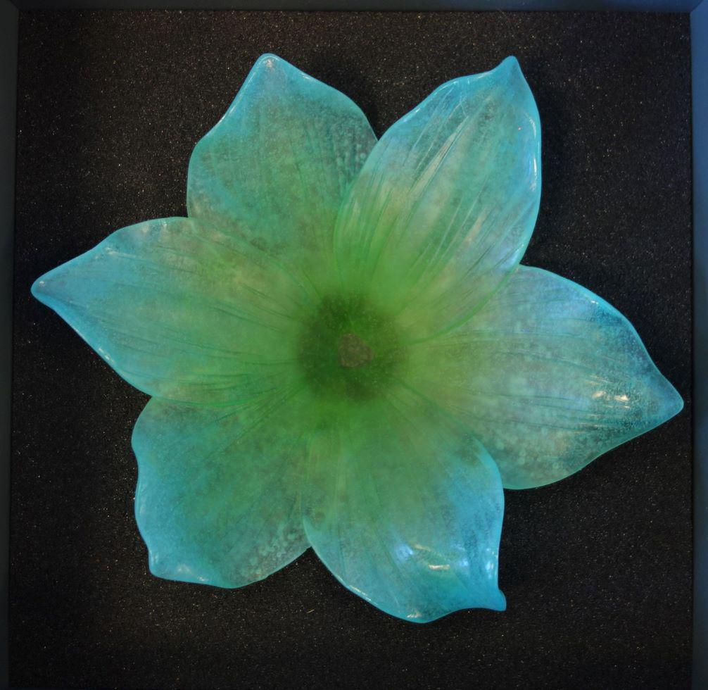 Daum France Vide Poches Amaryllis Bowl + Box (1 of 5)