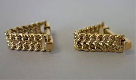 18K Gold Braid Hinged Stirrup Cufflinks