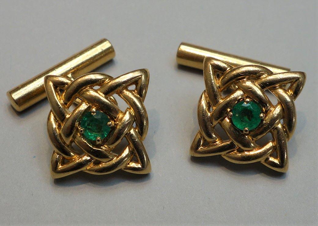18K Gold & Emerald Cufflinks (1 of 1)