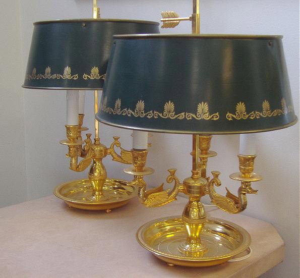 Pair of Bouillotte Lamps, Swan Bases, Tole Shades: Pair of Bouillotte Lamps with Swan Formed Bases and Metal-Tole Shades. Made in Italy.