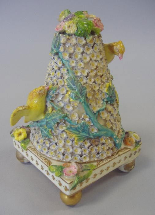 Jacob Petit Schneeballen Porcelain Pastille Burner: Jacob Petit schneeballen-style pastille burner. Measures 5.25" high and 3.25" square. Small nick to top of one bird's head.