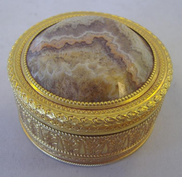 Gilt Brass & Agate Snuff Box: Measures 1.25" high and 2" in diameter.