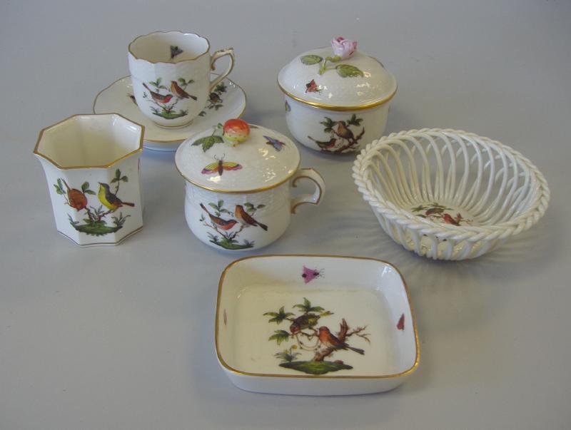 Herend Porcelain Grouping, Rothschild +: Herend porcelain comprised of a pot de creme, pin tray, eight-sided vase, and an open-work bowl. The bowl measures 4.5" in diameter, Together with a covered sugar bowl and demitasse cup with saucer in
