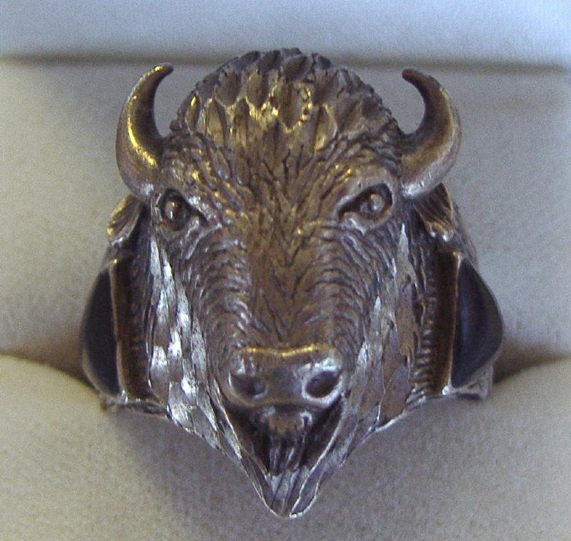 Men's Sterling & Black Onyx Bull Steer Formed Ring: Men's sterling and onyx ring in the form of a bull or steer. Stamped sterling. Weighs 12 grams. Ring size 11.5.