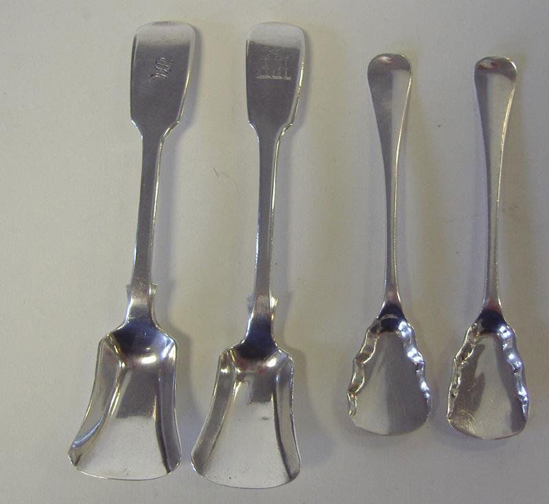 Sterling Salt Spoons, London 1780 & Dublin 1874: Sterling silver salt spoons and shovels. Comprised of 2 Georgian salt spoons, George Smith III, c.1780 and 2 fiddleback salt shovels. Hallmarks for Dublin, Ireland, 1874 & 1876 John Smyth. Overall wei