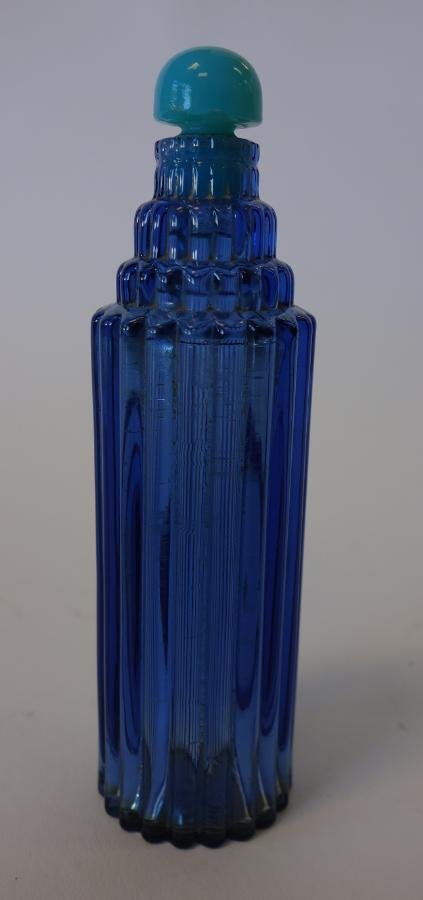 R Lalique Skyscraper Perfume Bottle for 6: R. LALIQUE PERLES VASE. Dec 12