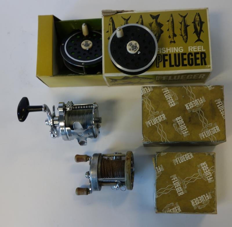 Pflueger Medalist Fishing Reels, Rocket & Supreme: Pflueger #1495 Medalist fishing reel and reel spool with original boxes. Together with a Rocket #1375 reel with box and a Pflueger Supreme fishing reel (no box).