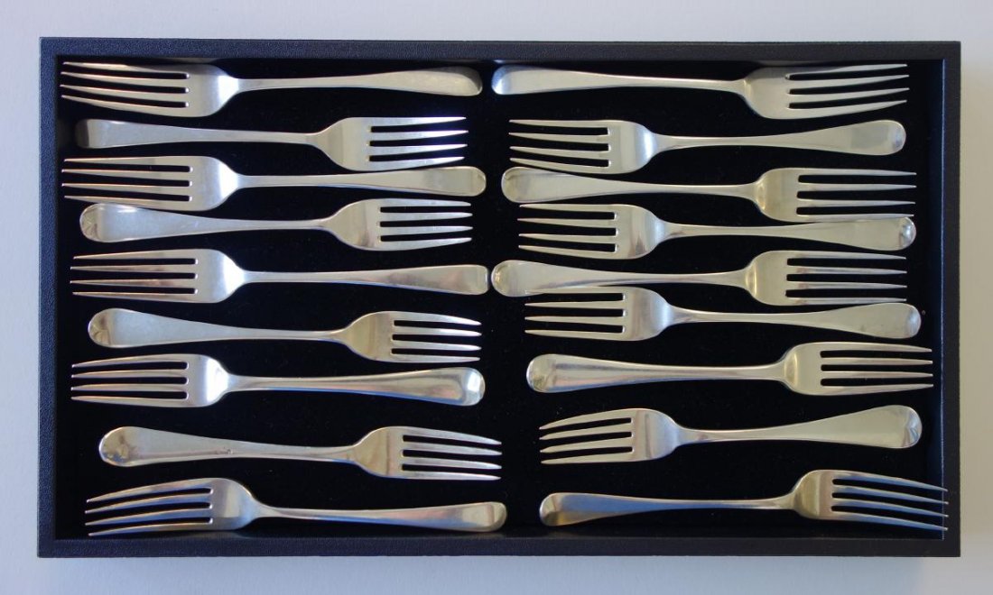 18 &19thc English Sterling Salad / Dessert Forks (1 of 1)
