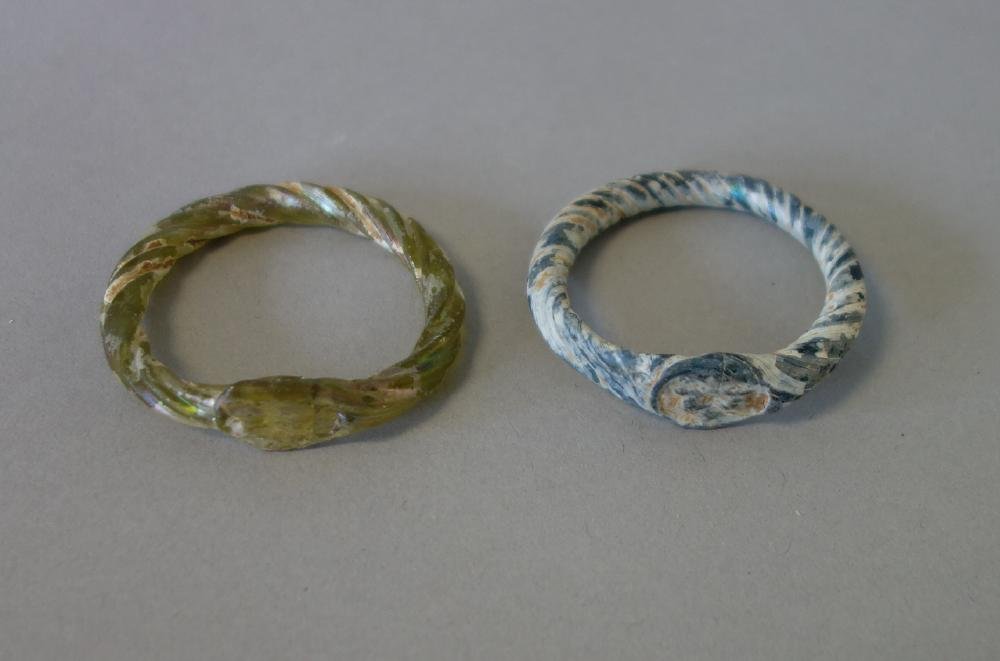 2 Ancient Roman Yellow & Blue Glass Bracelets (1 of 4)