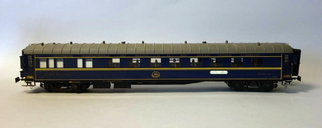 J & M One Gauge Paris Train Model Dining Car (1 of 3)