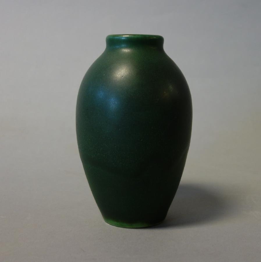 Rookwood Matte Green Drip Glaze Vase, 1906 (1 of 2)