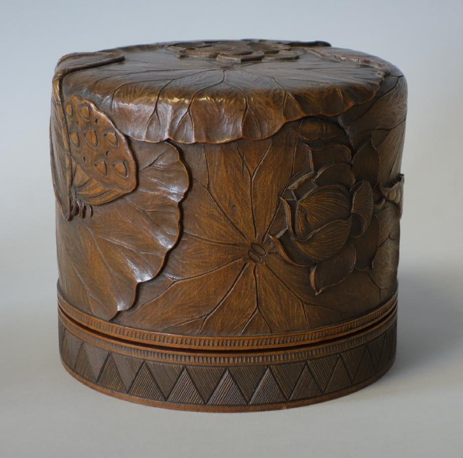 Fine Japanese Carved Humidor Canister Box (1 of 8)