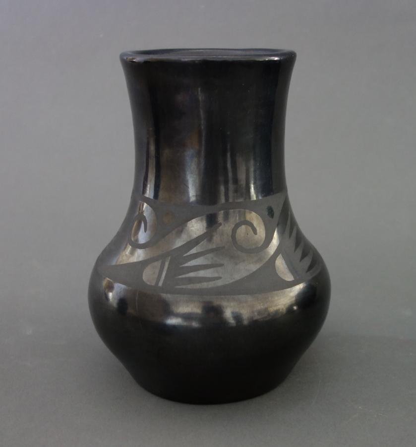 Desideria Montoya, San Ildefonso Vase (1 of 2)