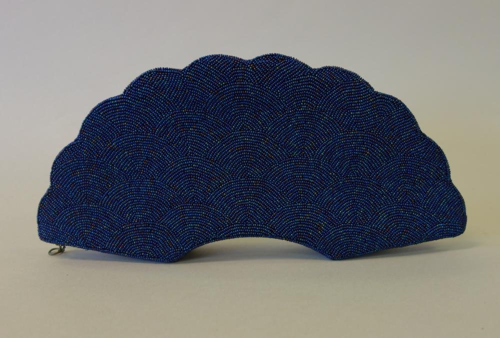 Chinese Art Deco Beaded Fan Shaped Minaudiere (1 of 1)